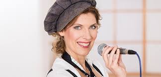 MUSIK unter der ZEDER