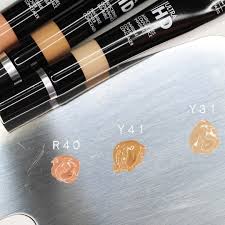 Zainab Maroom On Instagram كونسيلر ميك اب فور ايفر اخذت درجتين كونسيلر ودرجة كوريكتر ارقام الدرجات واضحة في الصورة Instagram Posts Instagram Eyeshadow