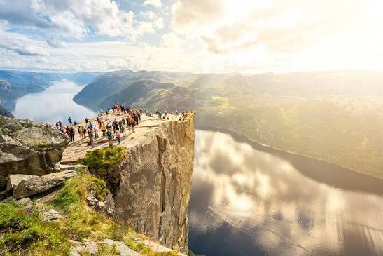 Una meravigliosa giornata a Preikestolen - Pulpito di Roccia. In moto -  Recensioni su Preikestolen, Forsand Municipality - Tripadvisor