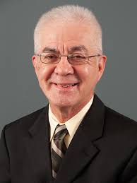 Gil Duenas's Instagram, Twitter & Facebook