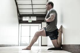 The trouble is, looking online, most plyo boxes are 100 quid or more, which i can't justify. Cribs For Gyms Rust And Iron Episode 1 The Blog Of Author Tim Ferriss