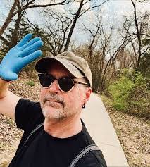 Jeff Burkhead's Instagram, Twitter & Facebook