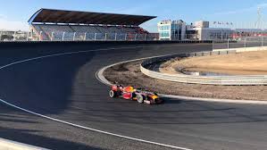 Zandvoort has been absent from the formula one calendar for over three decades, with an entire generation of f1 fans growing up without ever witnessing its charms. Het Geheim Van Deze F1 Circuitbouwer Je Ziet Nu Dat Iedereen Ons Nadoet Racingnews365