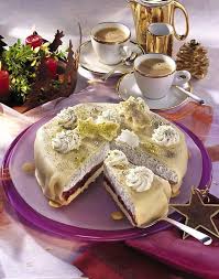 Unser Beliebtes Rezept Fur Marzipan Mohn Torte Mit Pflaumen Und Mehr Als 55 000 Weitere Kostenlose Rezepte Mohn Marzipan Torte Marzipantorte Kuchen Und Torten