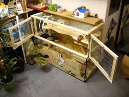 Hidiho Heute Sind Wir Endlich Mit Unserem Aquaaufsatz Fertig Geworden Und Hier Ein Paar Fotos Fur Euch Aquaaufs Hamster Lebensraum Rennmaus Goldhamster