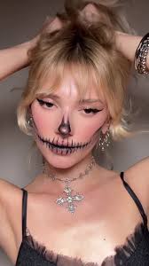 Easy Skull Makeup Tutorial for Halloween