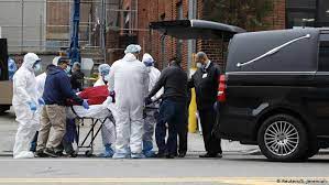 Joseph hospital's icu unit in orange, california on july 21. Coronavirus Latest France Spain Uk Record Deadliest Day News Dw 31 03 2020