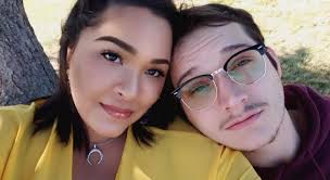 Selena Carver's Instagram, Twitter & Facebook