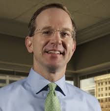 Lathrop Gage sheds another partner to a competitor