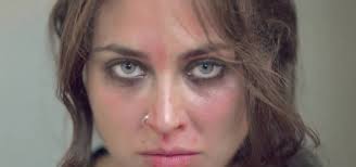 Estrenamos el vídeo de 'Enciendes estrellas' de Bauer