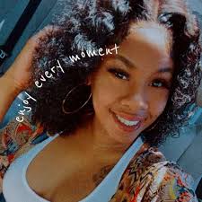 Mid-rise jeans for long legs and short torso