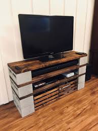 47 Good Diy Cinder Block Furniture And Decor Ideas Mobilier De Parpaing Meuble De Television Meuble De Metier