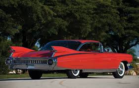 Close this window to stay here or choose another country to see vehicles and services specific to your. Elvis Ma Cadillac 60 Et Moi Petites Observations Automobiles Poa