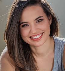 Julia Fournier's Instagram, Twitter & Facebook