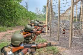 نظرة على المسيرة السياسية لرئيس وزراء باكستان السابق. Bsf Shoots Dead Five Intruders Along India Pakistan International Border In Punjab