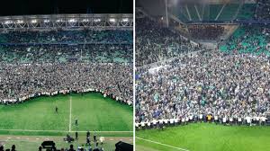 Rennes in actual season average scored 1.34 goals per match. Saint Etienne Fans Invade The Pitch Saint Etienne Rennes 05 03 20 Youtube