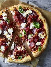 Caramelised Onion Goats Cheese And Parma Ham Pizza Recipe Recipe Recipes Cooking Recipes Ham Pizza