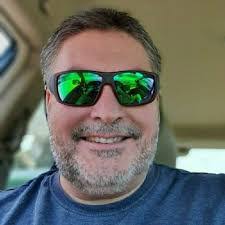 Andy Calvo's Instagram, Twitter & Facebook