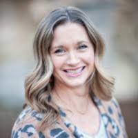 Amber Younts's Instagram, Twitter & Facebook