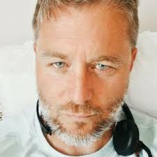 Marc Mitchell-Miles (@mmmiles75)