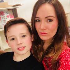 Jo Dickson (@jojod321)