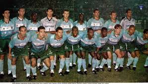Quanto os jogadores do palmeiras levaram de nota na final? Titulo Em 2000 Levou Palmeiras A Libertadores Relembre Outros Casos Torcedores Noticias Sobre Futebol Games E Outros Esportes
