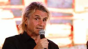 Nacho Cano se querella contra la becaria de 'Malinche' por injurias y  calumnias