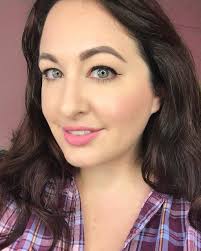 My skin is getting SO much better thanks to @emmediane