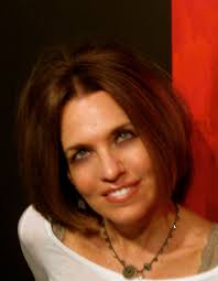 Lisa Granger's Instagram, Twitter & Facebook