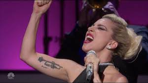 Joanne Ladygaga Il me dit des mots d'amour. ladygaga ladygaga