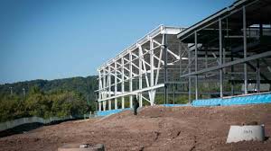 Malton community centre features a double gymnasium, expanded fitness area, and completely redesigned change rooms with adjacent steam rooms. Sherwood Community Centre On Schedule For 2019 Opening Milton Reporter