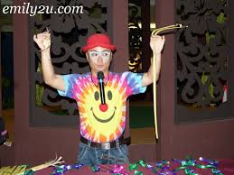 Daun kering lagu mp3 download from lagump3downloads.com. Learn How To Make Ketupat From Emily To You