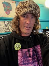 Repping my fave band of all time today! #thesweet