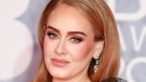 Adele's Favorite Perfume Is A Rich Scent Perfect For Winter