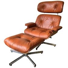 vintage italian eames style lounge chair ottoman set in original leather eames style lounge chair eames lounge chair lounge chair