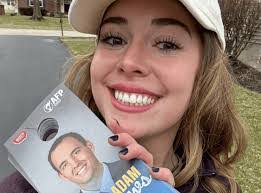 Adam Bowling's Instagram, Twitter & Facebook