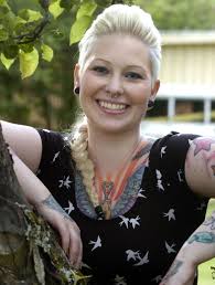 Ångeförfattare lyfts fram i ljuset