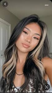 Ellie Ko's Instagram, Twitter & Facebook