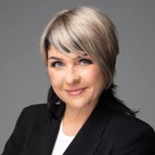 Anna Miaskiewicz's Instagram, Twitter & Facebook