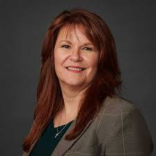 Denise Ledet's Instagram, Twitter & Facebook