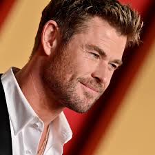 Chris Hemsworth's Homes: Inside the Marvel Star's Real Estate Portfolio