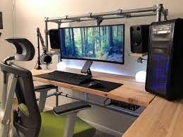 One gets inside the oval wherein the computer system is being placed. 30 Best Home Office Designs For Your Inspiration Cool Classic And Modern Diy Computer Desk Gaming Desk Gaming Computer Desk