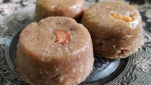 Here is a collection of delicious dishes you can make for makara sankranti also known as pongal sweet pongal is also known as chakkara pongal in telugu and sakkarai pongal in tamil. Red Aval Pongal In Tamil Red Aval Recipes In Tamil Aval Recipes In Tamil Sweet Aval Pongal Youtube