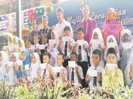 Bilah pisau pemotong rumput bisa saja dibuat untuk merek mesin tertentu atau untuk semua merek mesin. Insiden Pelajar Maut Terkena Bilah Pisau Mesin Rumput Jpn Serah Laporan Siasatan Berita Gps Bestari