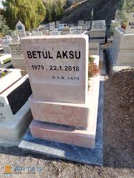 Şu dünyaya dertli geldim dertli gidiyorum. En Guzel Mezar Modelleri Ve Farkli Tasarimda Mezarlar Artas Mezar