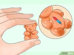 ابتلاع حبة دواء Wikihow