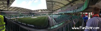 Wolfsburg jako duże miasto przemysłowe powstał w czasach niemieckiego narodowego socjalizmu. Vw Arena Wolfsburg Fansicht Dein Blick Aufs Spielfeld