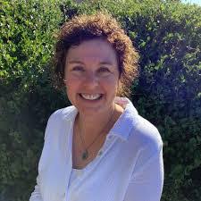 Chantelle Erickson's Instagram, Twitter & Facebook