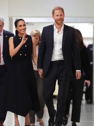 Prince Harry's estrangement from the Royal Family was glaring during the  King's US trip - here's why he only has his own silly behaviour to blame |  Sky News Australia