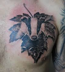 Leaf And Badger Tattoo Wildnis Tattoo Tiertattoos Natur Tattoos